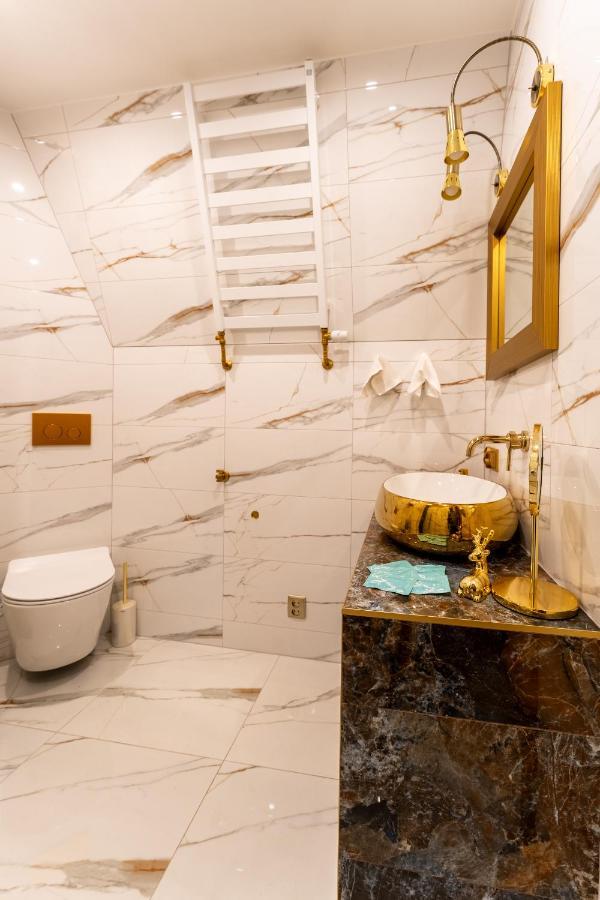 Apartament Zloty Jelonek - 4 Osobowy Na Placu Ratuszowym - Space Apart Jelení Hora Exteriér fotografie